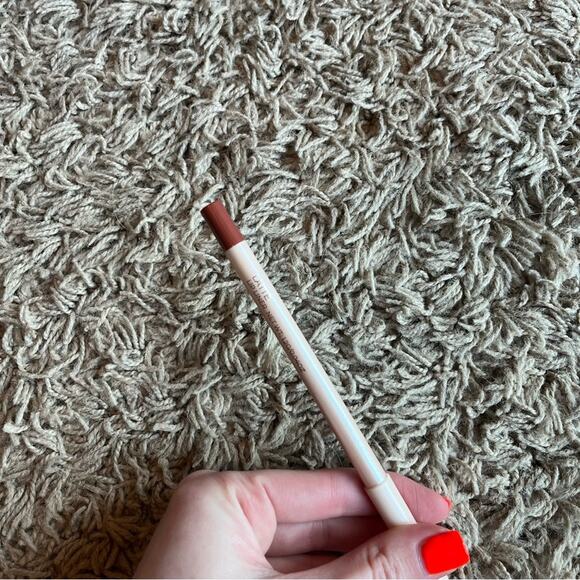 NWT! Basic Beauty Gel Lip Liner Duo in Latte and Cocoa - Picture 4 of 6